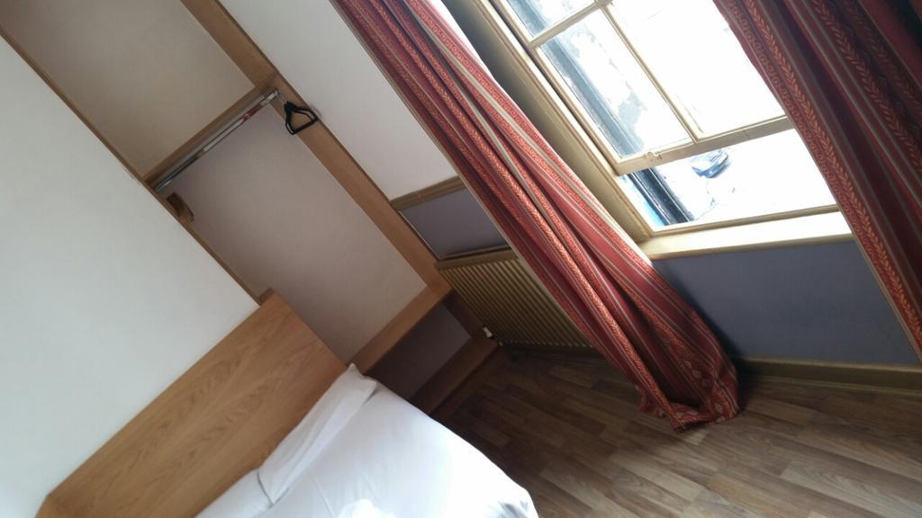 Hostel The Holyhead Dublin Exterior foto